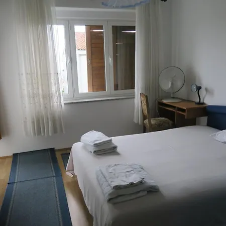 Apartment Cozy With Balcony